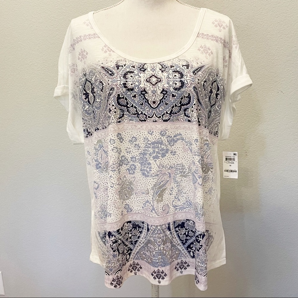 🔥 3 FOR $25 SALE 🔥 Women's Style & Co Short Sleeve Graphic Tee - Picture 2 of 10
